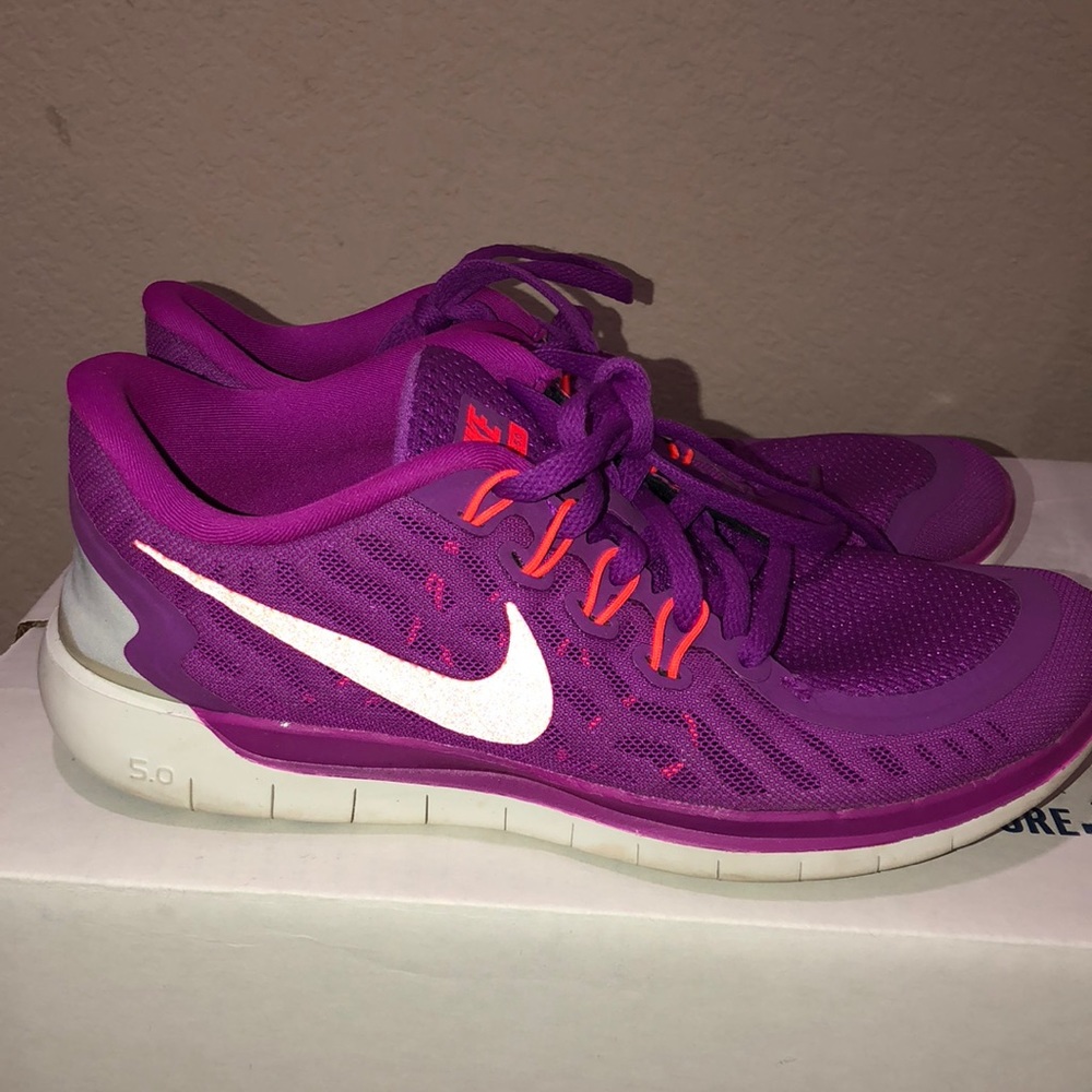 Nike Free 5.0 - Size 7.5